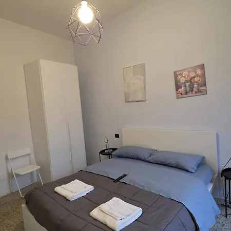 Central Pisa Affittacamere 3*